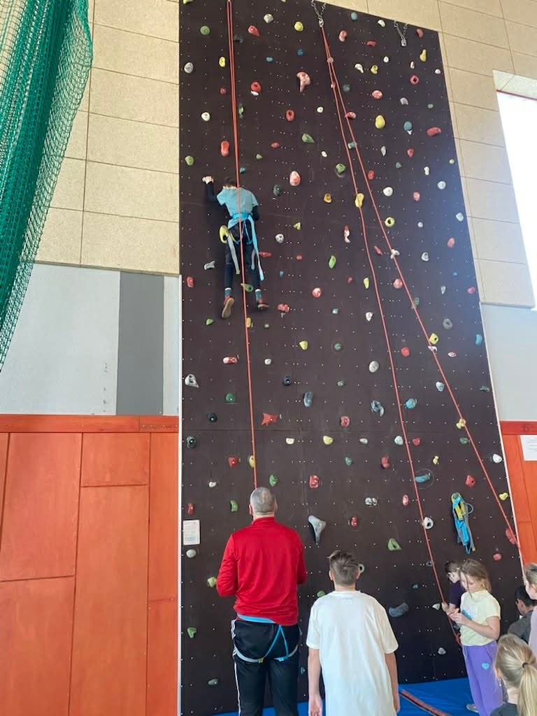 626055126 1759204548785467 9079086663716434322 n